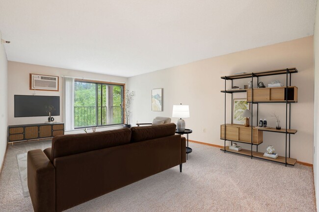 Interior Photo - Century Ridge