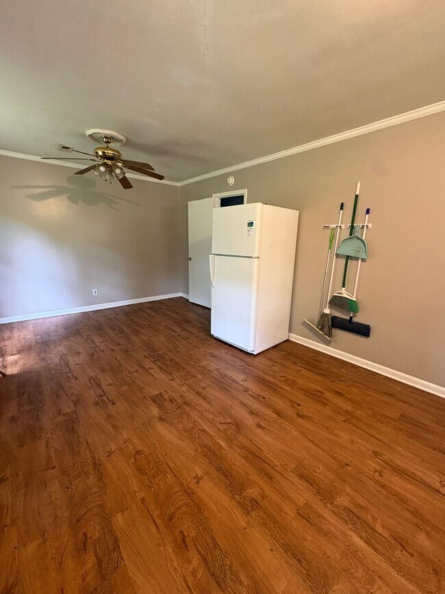 Foto del edificio - For Rent – Charming 4BR Home in Ardmore Area!