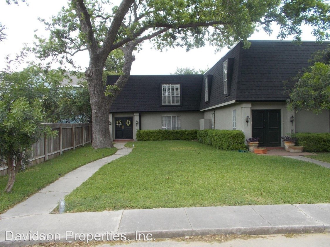 Primary Photo - 3 br, 2 bath House - 7854 Broadway #802-B