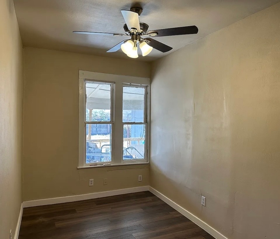Foto del edificio - 5208 East Side Ave