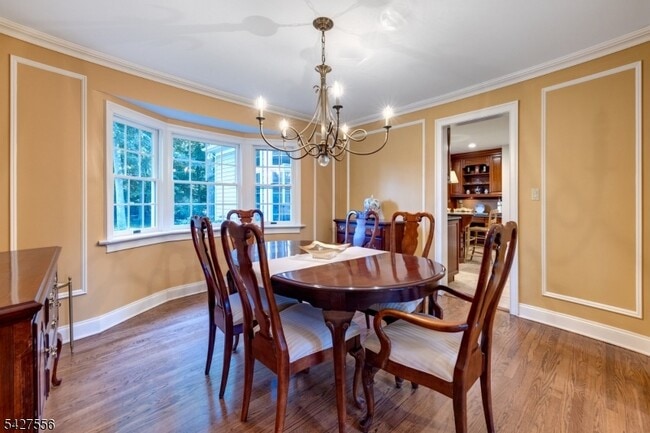 Building Photo - 7 Byron Rd