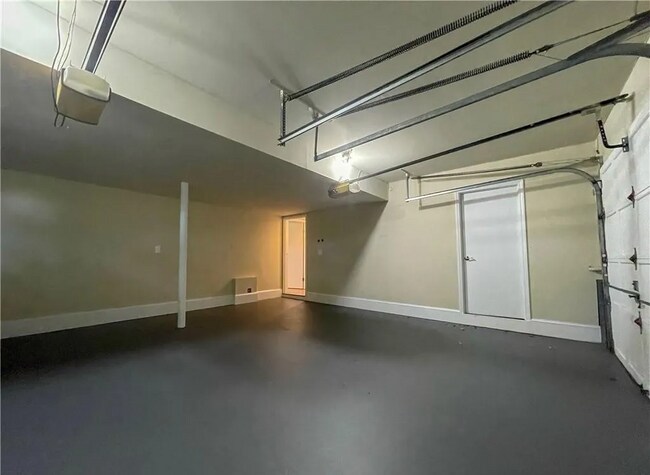 2 car garage - 450 Center St