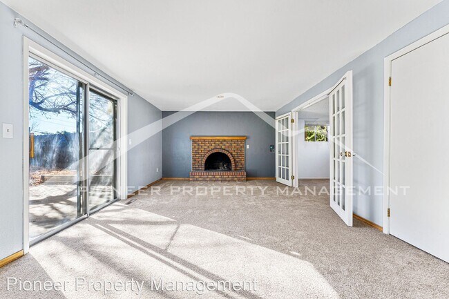 Building Photo - 3 br, 2.5 bath House - 4706 E Hinsdale Place
