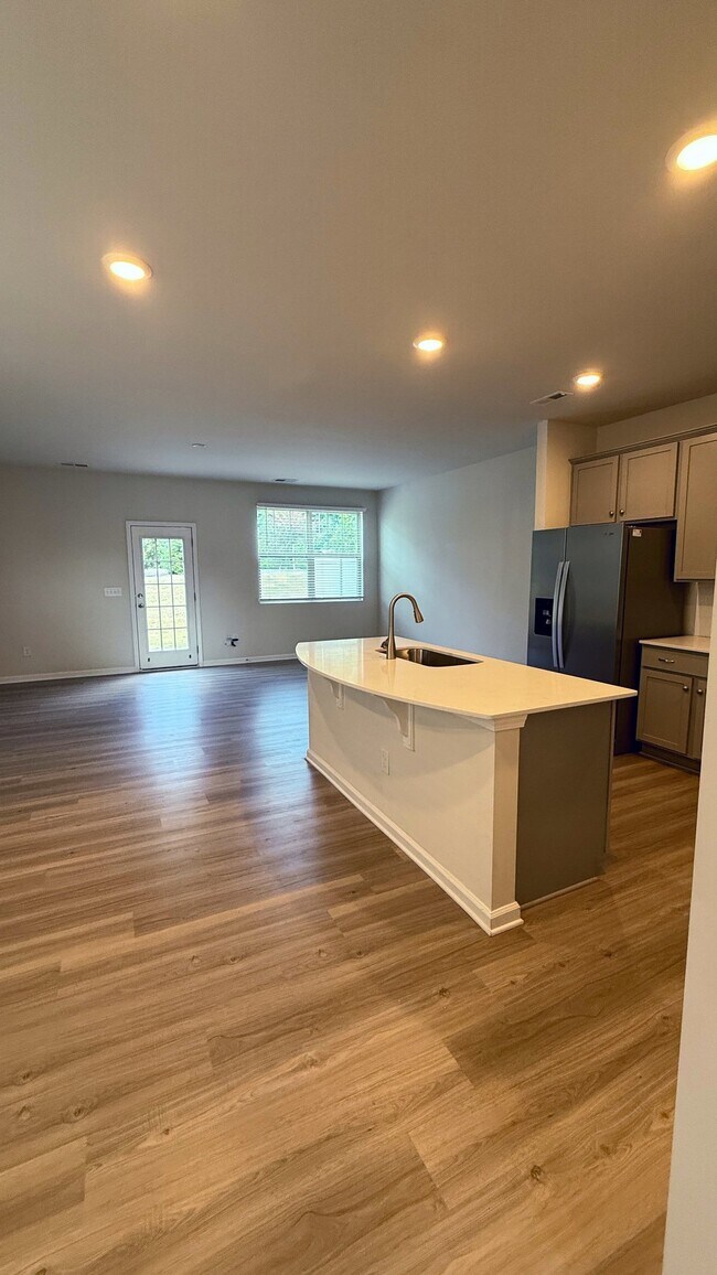Building Photo - 5308 Orchid Bloom Dr