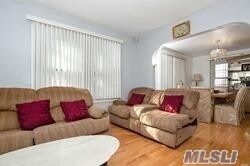 Foto del edificio - 111-40-111207 207th St