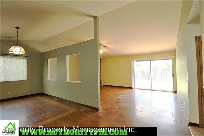 Building Photo - 3 br, 2 bath House - 2355 Amethyst