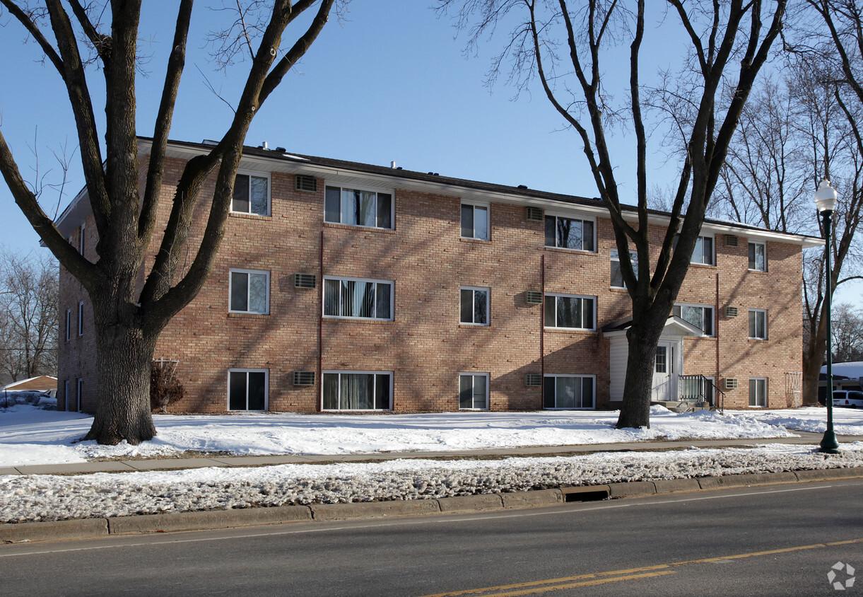 Building Photo - Elm Terrace Apartments