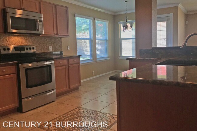 Building Photo - 3 br, 2 bath House - 5408 Columbia