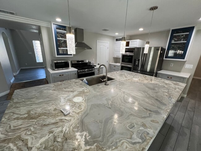 Building Photo - COMING SOON !!   GORGEOUS GATED RENOVATED ...