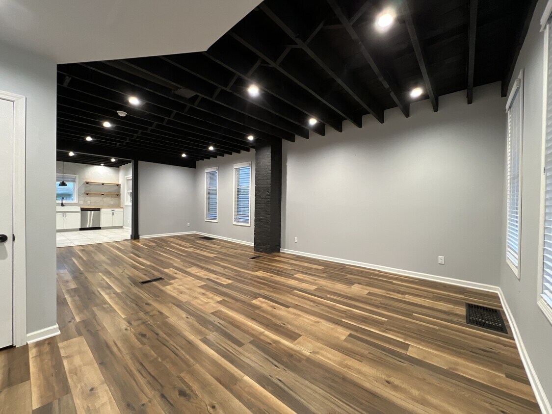 Foto principal - 2738 Jackson St