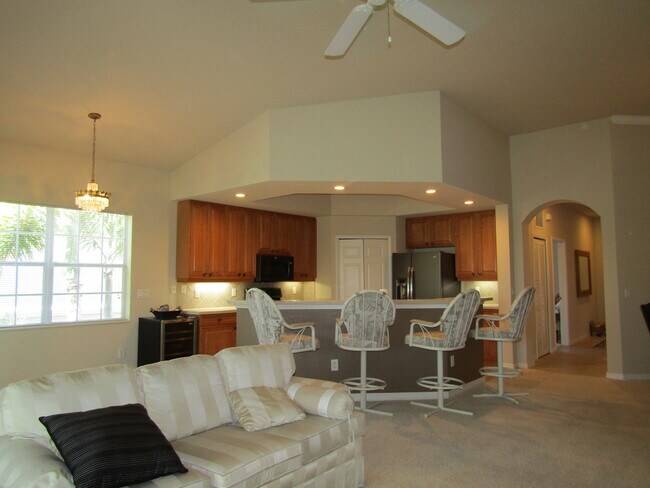 Building Photo - 4000 Ibis Way