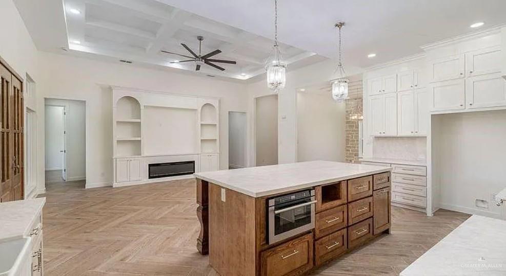 Foto del edificio - 9905 N 24th St