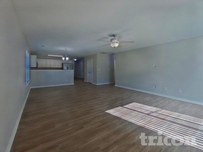 Building Photo - 2430 Dewey Creek Ln