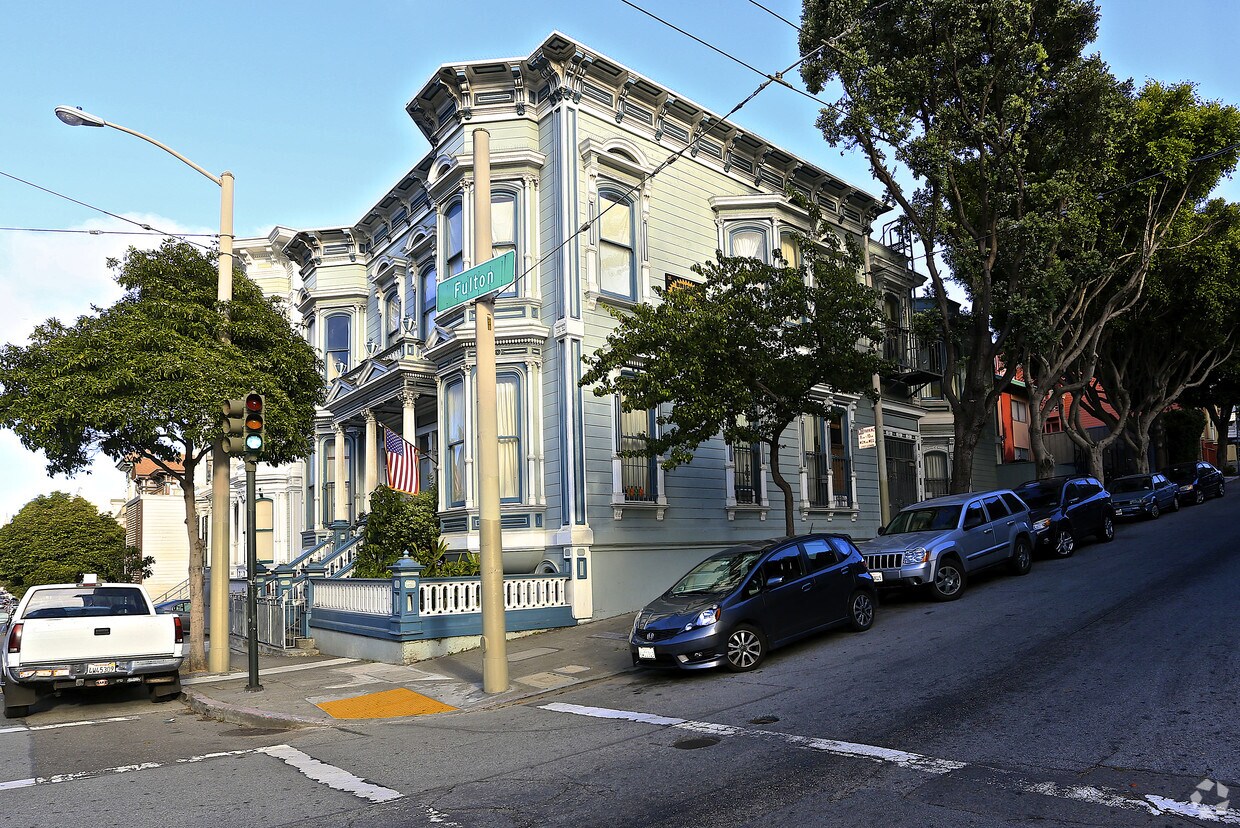 Building Photo - 896-898 Fillmore St
