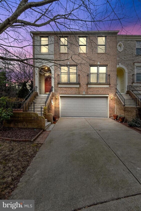 7717 Rockledge Ct, West Springfield, VA 22152 Townhome Rentals in