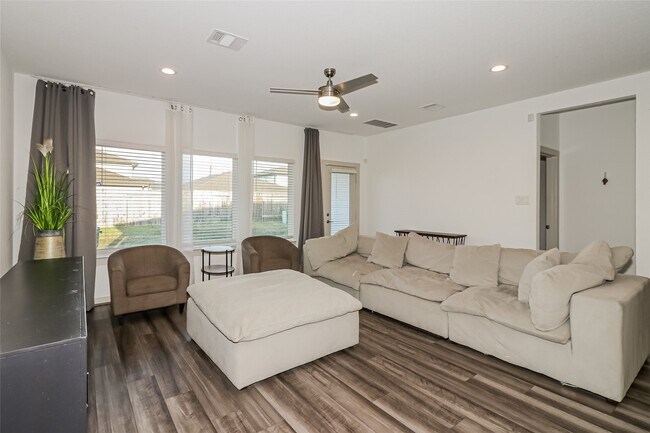 Building Photo - 7322 Ramsgate Cliff Ln