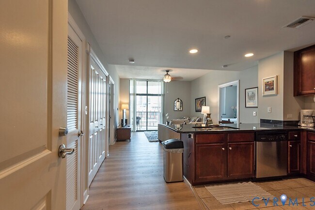 Foto del edificio - 1101 Haxall Point