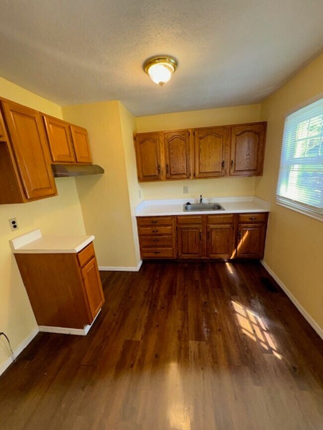 Foto del edificio - 2325 East Florida Street, Evansville, Indi...