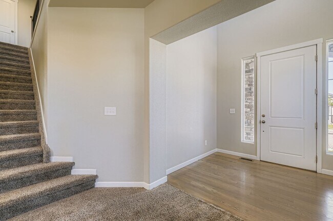 Foto del edificio - 8185 Sandsmere Dr