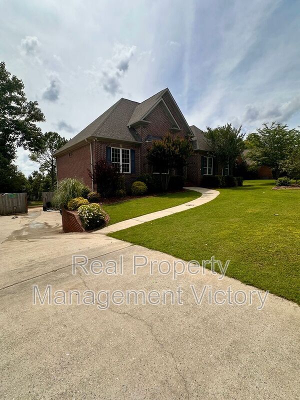 Foto del edificio - 219 Grandview Pkwy