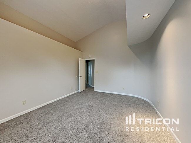 Building Photo - 6028 Hayford Court Indianapolis IN