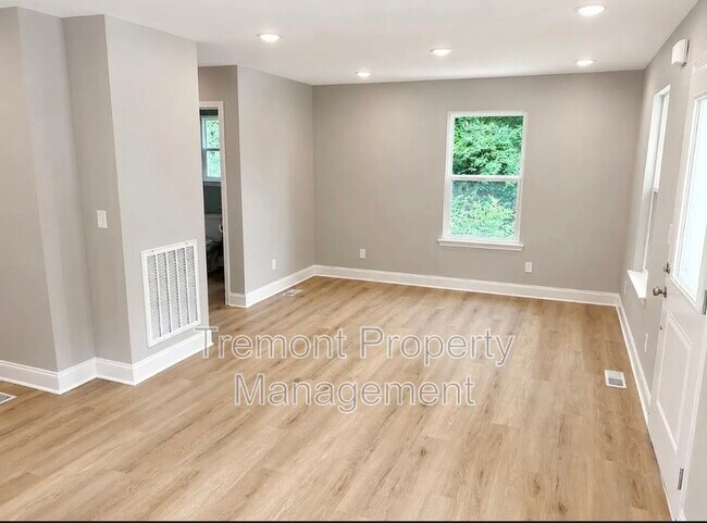 Foto del edificio - 2620 E 21st St