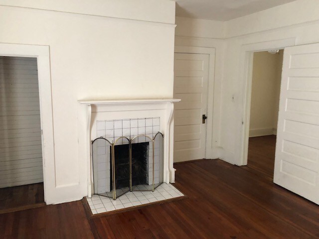 Building Photo - 1204 Woodrow St
