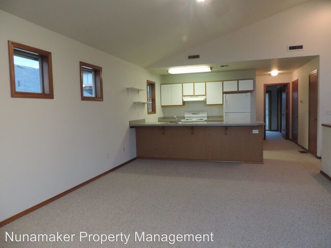 Building Photo - 3 br, 2 bath House - 1013 Wasco Street