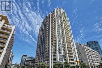 Building Photo - 21 Grand Magazine St