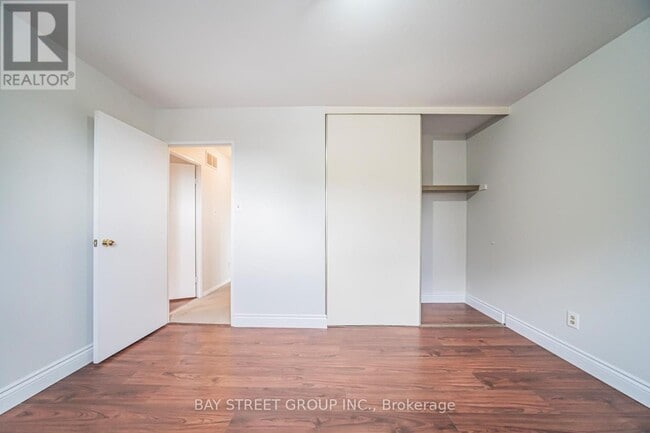 Building Photo - 296 Killdeer St