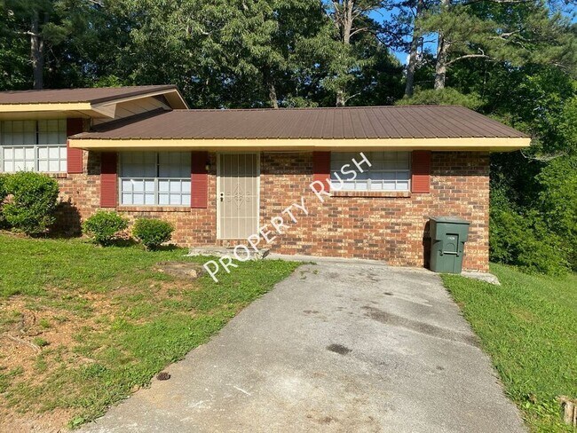 Foto del edificio - 7612 Bishop Dr