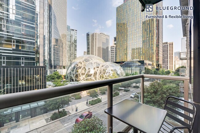 Foto del edificio - 2121 6th Ave