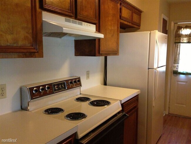 Building Photo - 3 br, 2 bath House - 3902 Windwood Cir