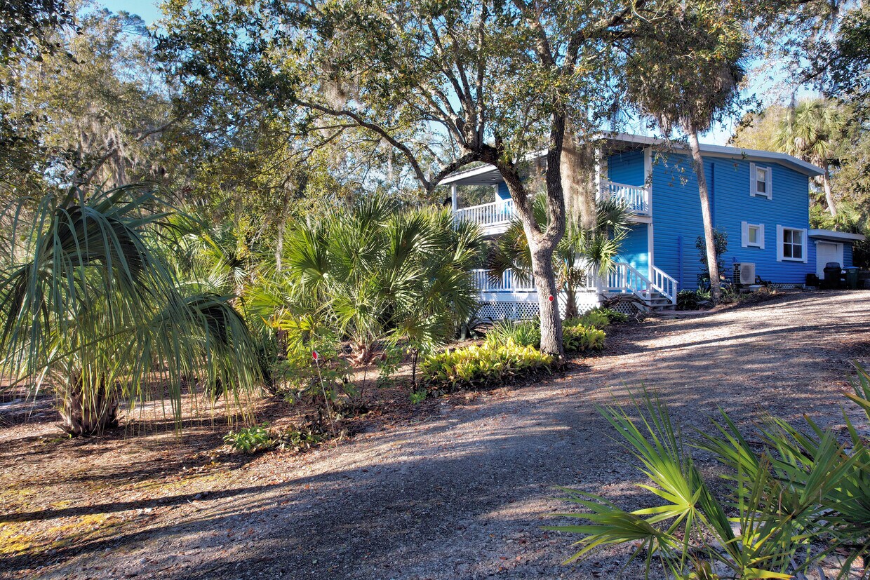 Primary Photo - 12530 Merle Ave