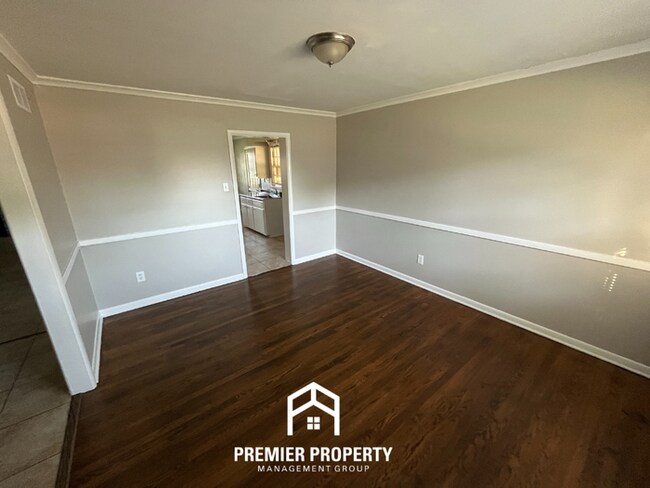 Foto del edificio - 1624 Nellie Rd