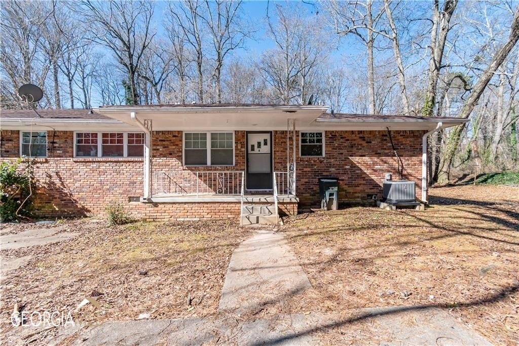 Primary Photo - 207 Buchanan Terrace
