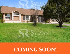 Building Photo - 11013 Little St