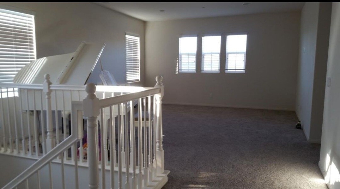 Primary Photo - 1655 N Las Flores Dr