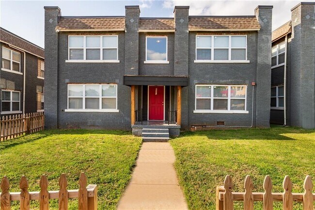 Foto del edificio - Penn Oak Apartments