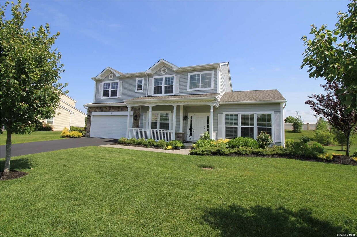 Foto principal - 11 Country Woods Dr