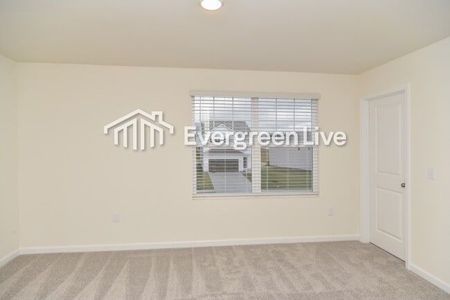 Foto del edificio - 157 Snowdrop Ave