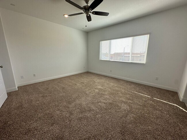 Building Photo - Lennar Built home coming soon!