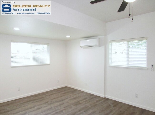 Building Photo - 1068 Alice Ave