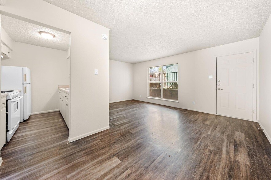 Foto principal - 2314 Parker Ln