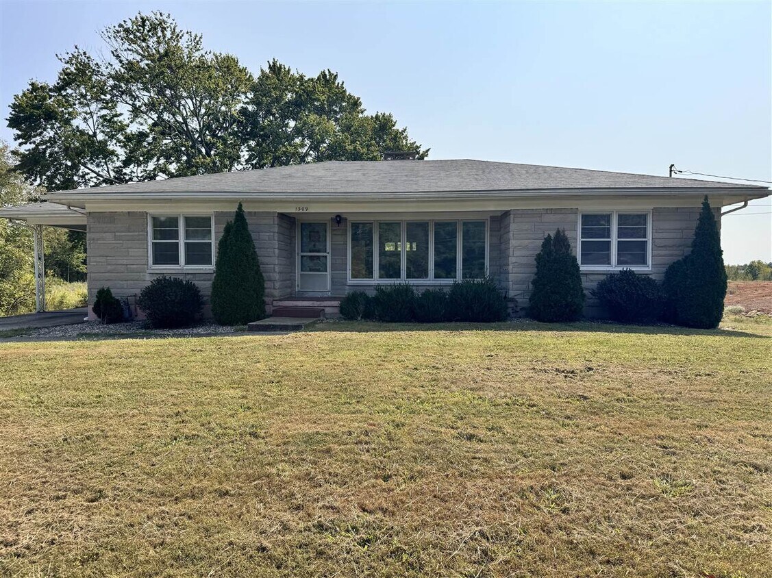 Primary Photo - 1309 Old State Rd