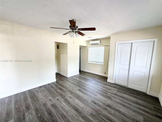 Building Photo - 341 NW 35th Ct