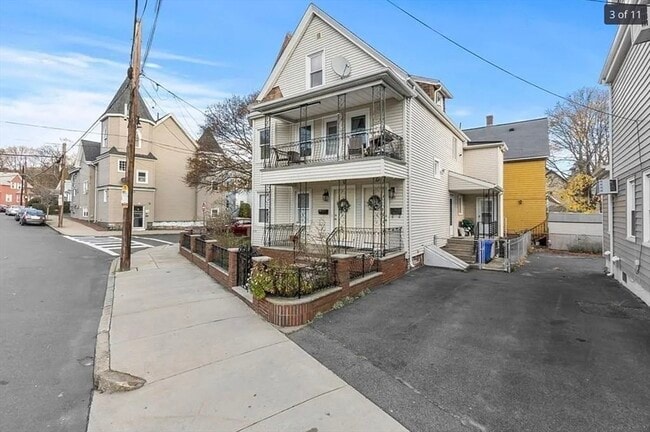 Building Photo - 75-77-77 Lebanon St