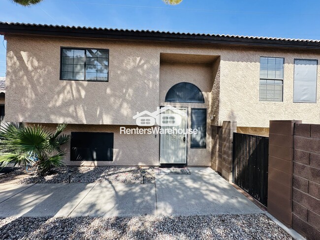 Building Photo - 4102 E Tanglewood Dr