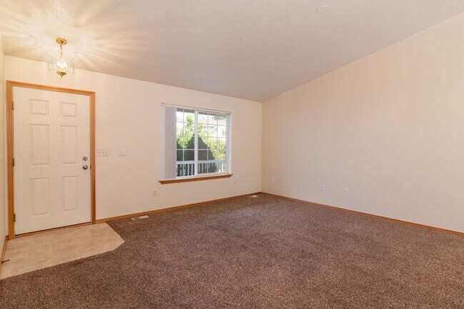 Foto del edificio - ***Coming Soon September 15th***Charming 3 Bedroom in Cheney