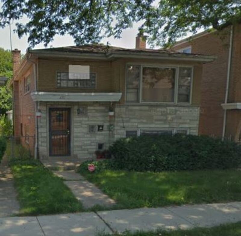 Primary Photo - 8117 S Commercial Ave